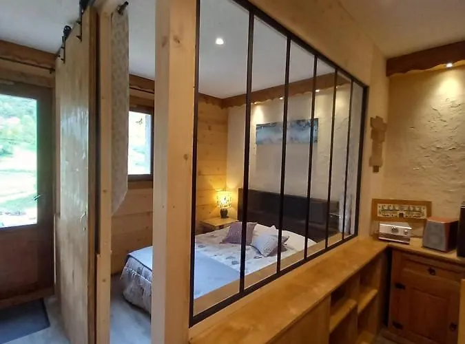 Campanule Apartament